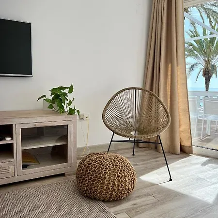 Paseo Apartment Aguadulce (Almeria)